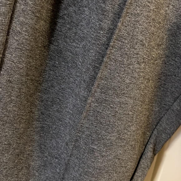 Sweatpants that can be worn every day. NWT. Charcoal Grey. - Picture 3 of 3